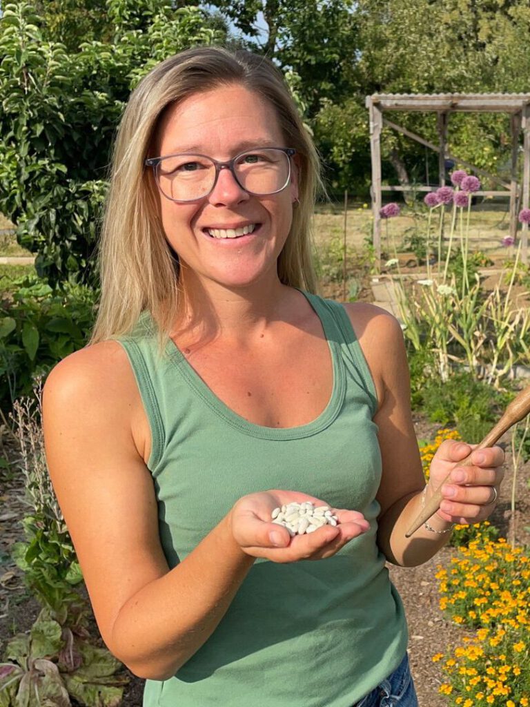 Maren Schwabengarten zeigt natürlichen Gemüseanbau